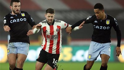 بمشاركة المحمدي وتحت أنظار تريزيجيه.. أستون فيلا يسقط أمام شيفليد بهدف نظيف