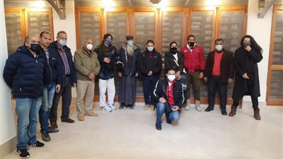 المدونون الأجانب يواصلون رحلاتهم في مصر بزيارة مدينة شرم الشيخ (صور)