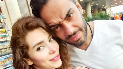 رامي جمال لزوجته: 