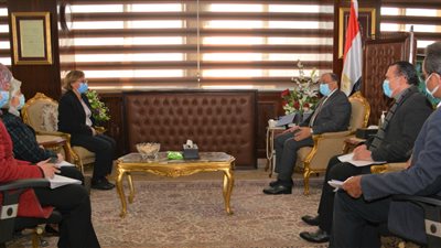 وزير التنمية يستعرض مشروع تطوير الريف أمام مسئولة برنامج الأمم المتحدة الإنمائي