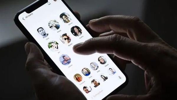 تطبيق كلوب هاوس