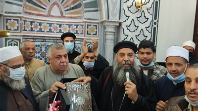 وفد قبطي يشارك في افتتاح مسجد بإسنا ويهدي مصحفًا لإدارة الأوقاف
