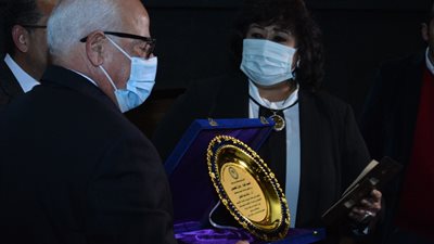 وزيرة الثقافة تعلن إقامة أول مهرجان سينمائي عالمي ببورسعيد 