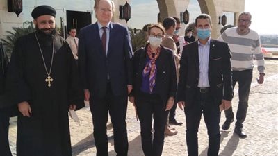 ضمن مسار العائلة المقدسة.. سفير الاتحاد الأوروبي يزور دير السيدة العذراء