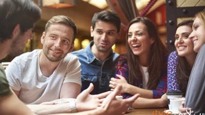 تكوين الآراء وعدم التصنع