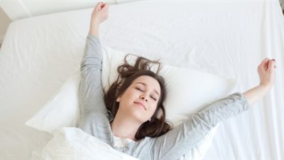 طرق بسيطة تساعدك على الاستيقاظ في الصباح