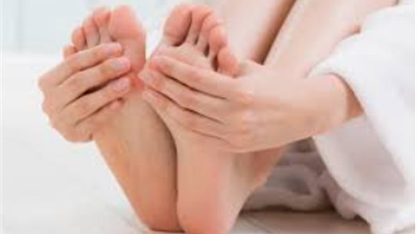 سخونة القدمين