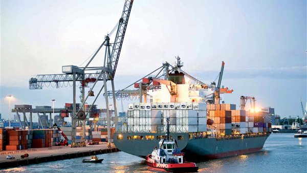 ميناء دمياط