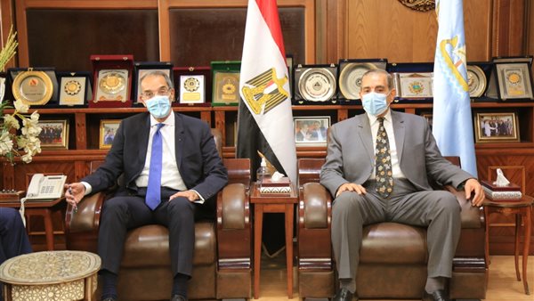 محافظ كفر الشيخ و