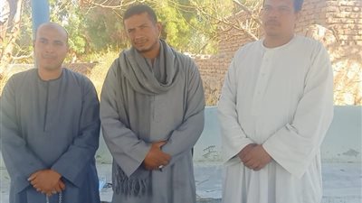 شباب متطوع لتغسيل متوفين بكورونا في أسوان: 