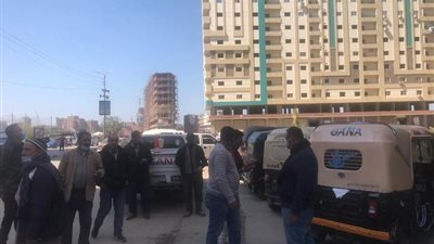 حملة بالشرقية لمصادرة التوكتوك وكورونا.. التحفظ على 9 مركبات وتغريم 15 مواطنًا (صور)