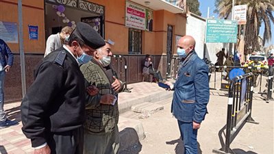 استمرار تطعيم المواطنين بلقاح كورونا في الشرقية (صور)