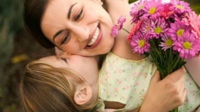 مع اقتراب موعده.. تعرف على أصل الاحتفال بعيد الأم؟