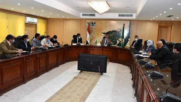 محافظ الفيوم