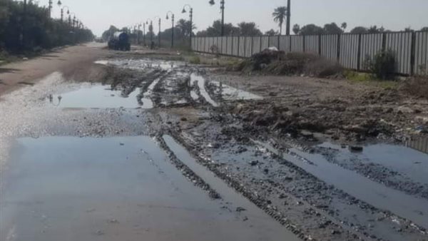 جانب من طفح الصرف