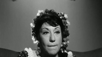 في عيد ميلادها.. سميحة أيوب: سعيدة بالاقتباسات من أعمالي على مواقع التواصل (فيديو)