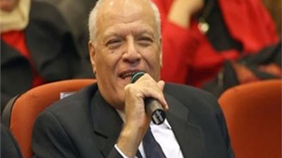 فوز عبيد برئاسة خارجية الشيوخ بعد الإعادة مع عبد المنعم سعيد