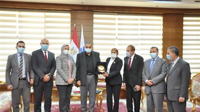 جامعة كفر الشيخ توقع بروتوكول تعاون مع البنك الأهلي لتحصيل المصروفات الدراسية (صور)