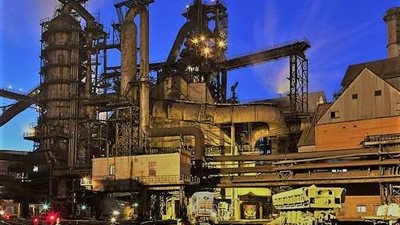 تعدي حي التبين على أرض مملوكة لشركة الحديد والصلب.. وبنك مصر يطالب وزير قطاع الأعمال بالتدخل (خاص)