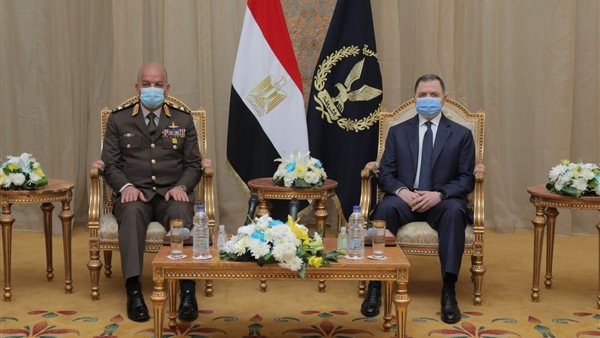 وزير الداخلية ووزير