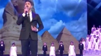 محمد الشرنوبي يشارك بالغناء في يوم الشهيد