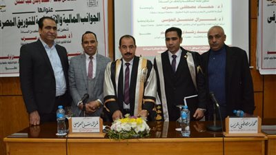 الجوانب المالية والاقتصادية للتوريق المصرفي.. محمد وجدي السمان يحصل على الدكتوراة بـ