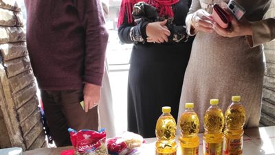 أزمة بسبب نقص الزيت من المقررات التموينية بالإسكندرية.. ووكيل الوزارة يرد (صور)