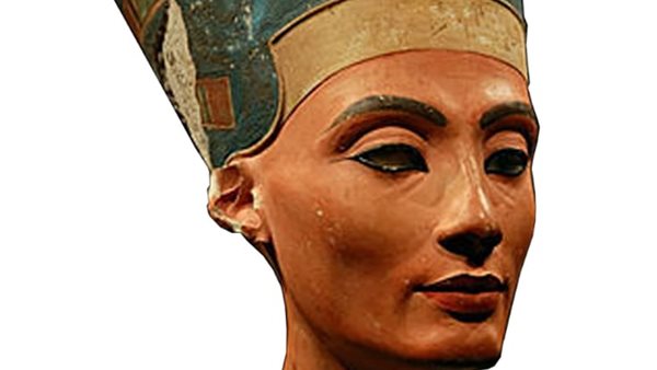 الملكة نفرتيتي