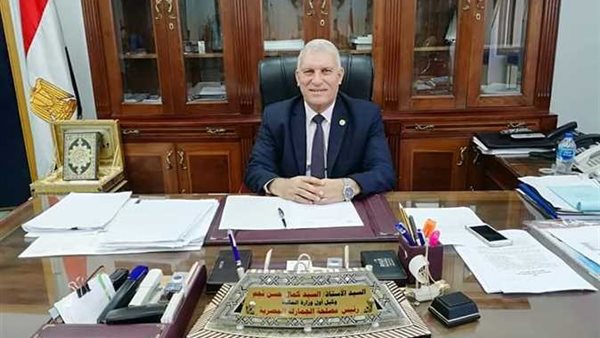 رئيس الجمارك