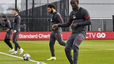 محمد صلاح يختتم تدريباته مع ليفربول لمواجهة لايبزيج في دوري أبطال أوروبا (صور)