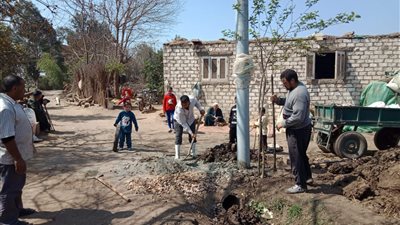 المنوفية.. اتهام مسئول ببركة السبع بمجاملة زملائه على حساب المواطنين (فيديو)