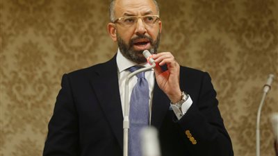 برلماني يطالب الحكومة بتنفيذ توصيات البرلمان بإعفاء أبناء الشهداء من المصروفات