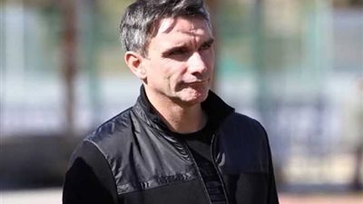 عاطف الأحمدي: كارتيرون ذهب لمباراة أبها اليوم بحقائبه ورحيله مفاجأة لنا