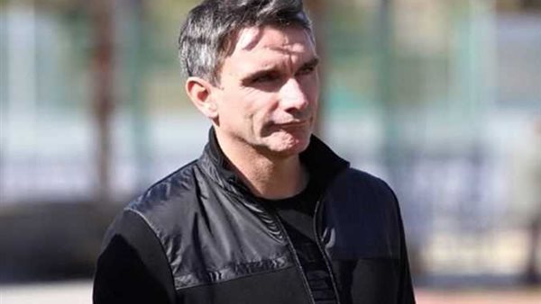 المدير الفني باتريس