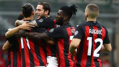 التشكيل المتوقع.. لياو يقود ميلان أمام مانشستر يونايتد في اليوروباليج