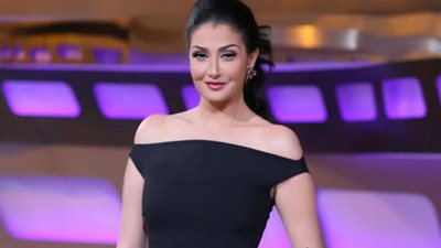 غادة عبد الرازق عن 