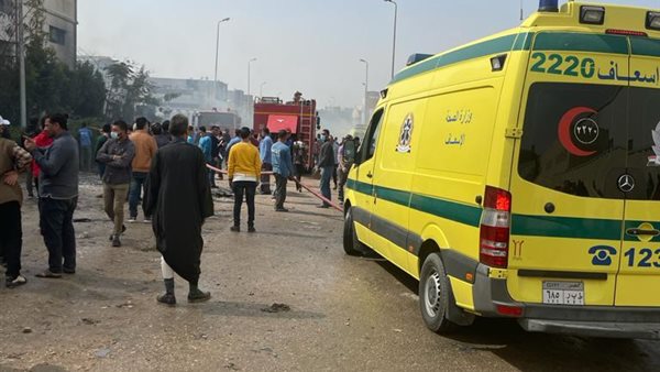 جانب من الحريق