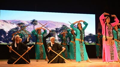 فرقة رضا ترسم ملامح برنامج 