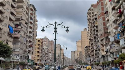 سٌحب مُنخفضة ورياح شديدة وتراجع فى درجات الحرارة بالإسكندرية (صور)