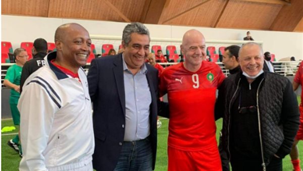 أبو ريدة برفقة أحمد