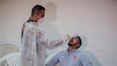 سلبية المسحة الطبية للاعبي الأهلي قبل السفر للكونغو لمواجهة فيتا كلوب ‏