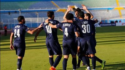 وصول بيراميدز إلى ملعب الدفاع لمواجهة العبور بكأس مصر 