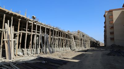 محافظ كفر الشيخ يتابع تنفيذ أعمال مشروع وحدات الإسكات الاجتماعي (صور)  