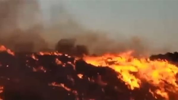 جانب من الحريق