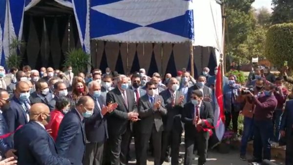 افتتاح معرض الزهور