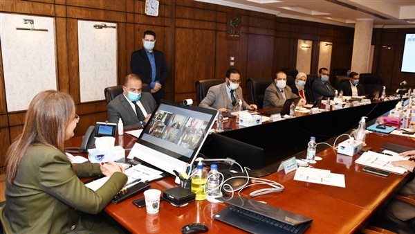 وزيرا التخطيط والتنمية