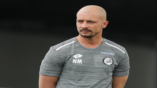 نيستور إل مايسترو