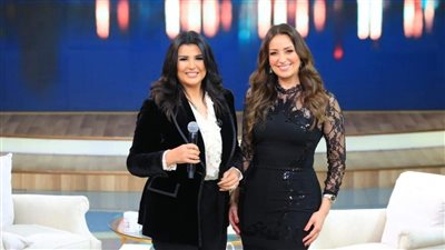 نرمين الفقي مطربة لأول مرة في 