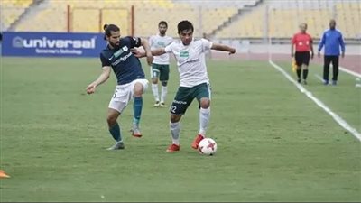 التعادل يحسم الشوط الأول من لقاء إنبي والمصري في الدوري
