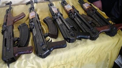 ضبط 517 عنصرًا إجراميا شديدي الخطورة و776 قطعة سلاح نارى بالمحافظات 